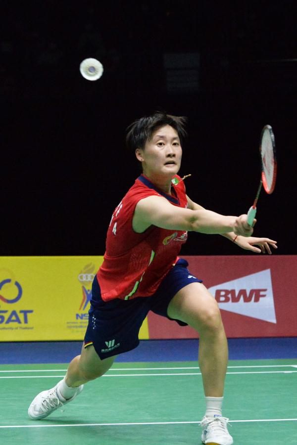 接近甚至超 接近甚至超